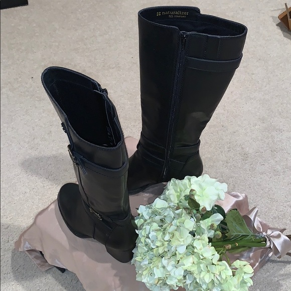 Naturalizer 'Tricia' Tall Boot - Picture 6 of 11